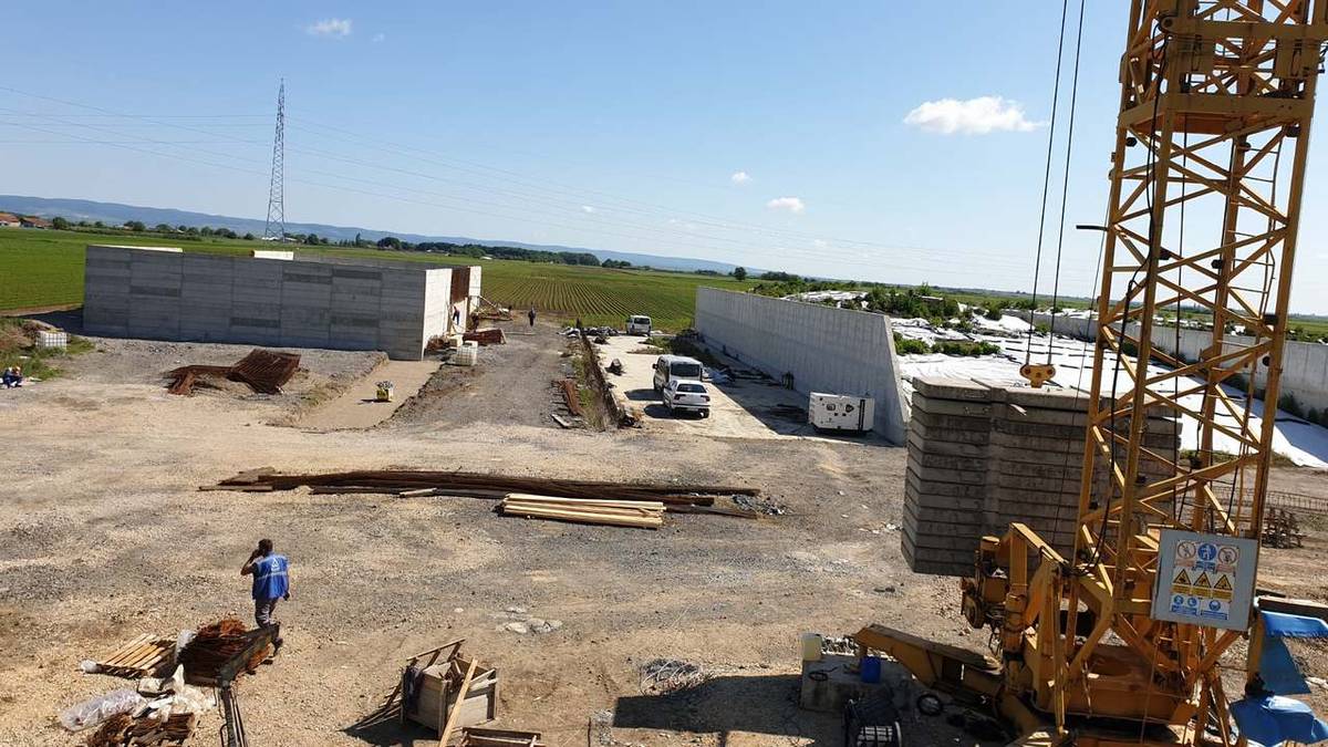 Betoniranje manipulativnog platoa – Bioplinsko postrojenje SM Energy