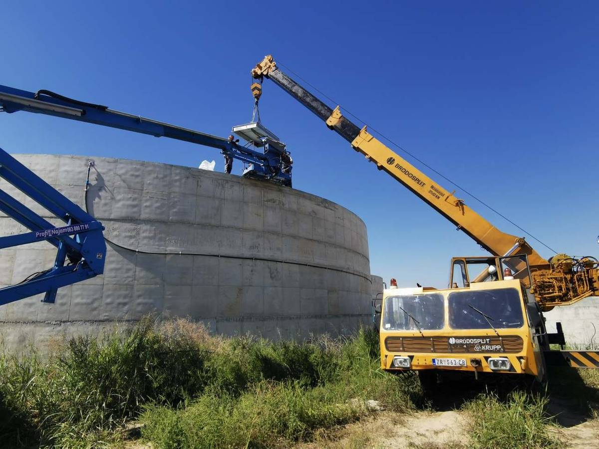Montaža opreme na spremnik – Bioplinsko postrojenje SM Energy