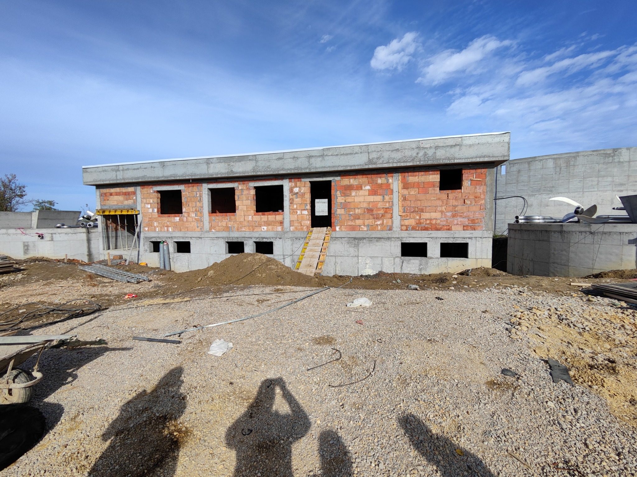 Upravna zgrada u zidarskoj fazi – BPS Alter Biogas Toma