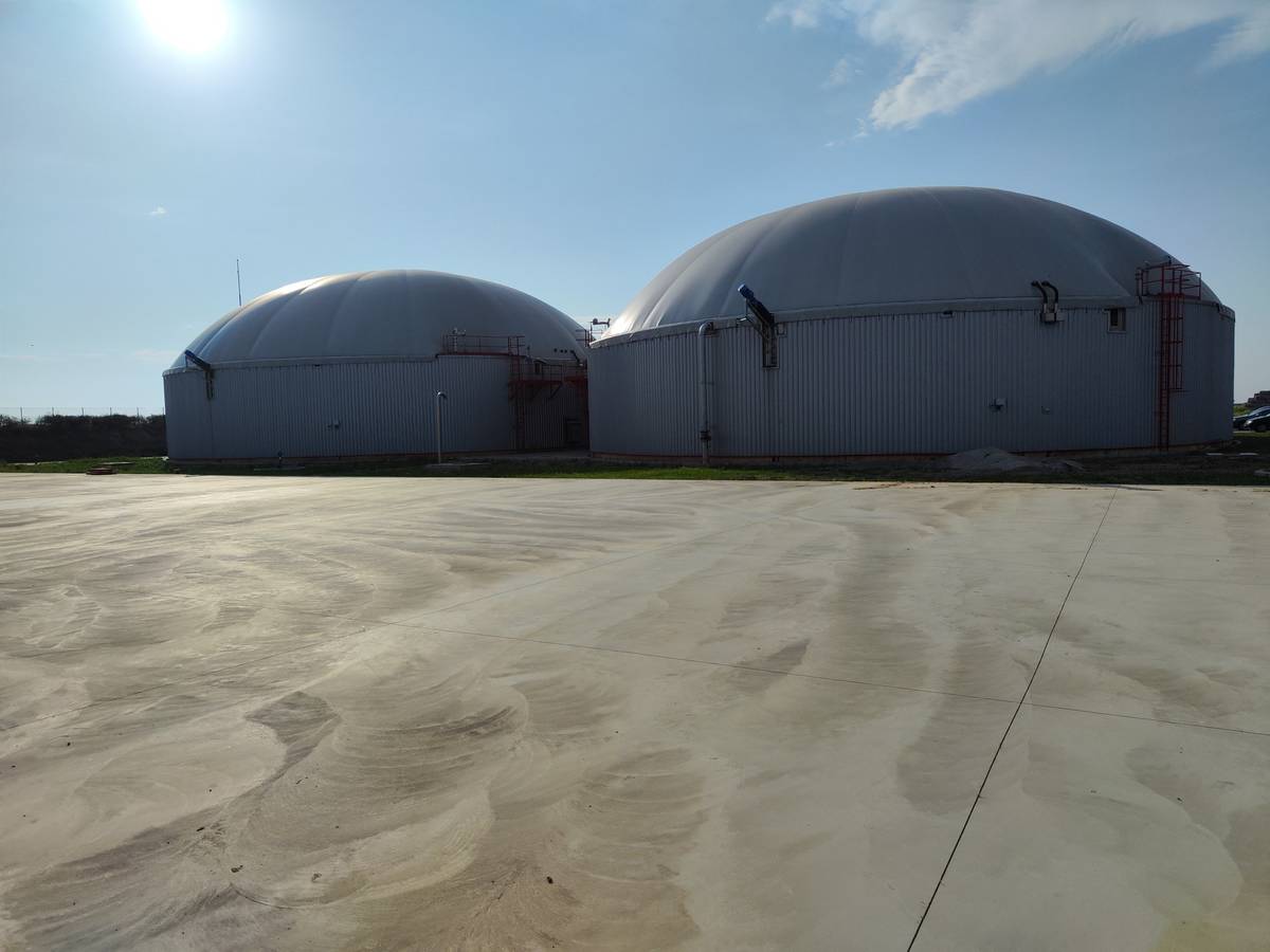 Dva digestora s membranskim kupolama – BPS Melenci