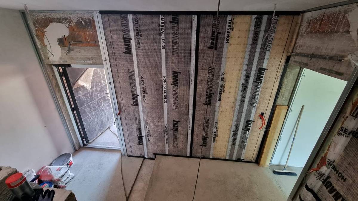 Gips kartonski radovi na zidovima stubišta – Stambena zgrada s tri stambene jedinice Osijek